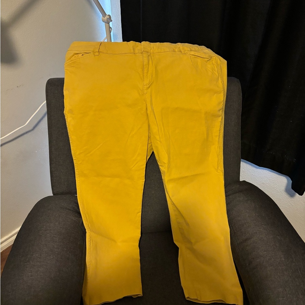 Old Navy Yellow Ankle Pants